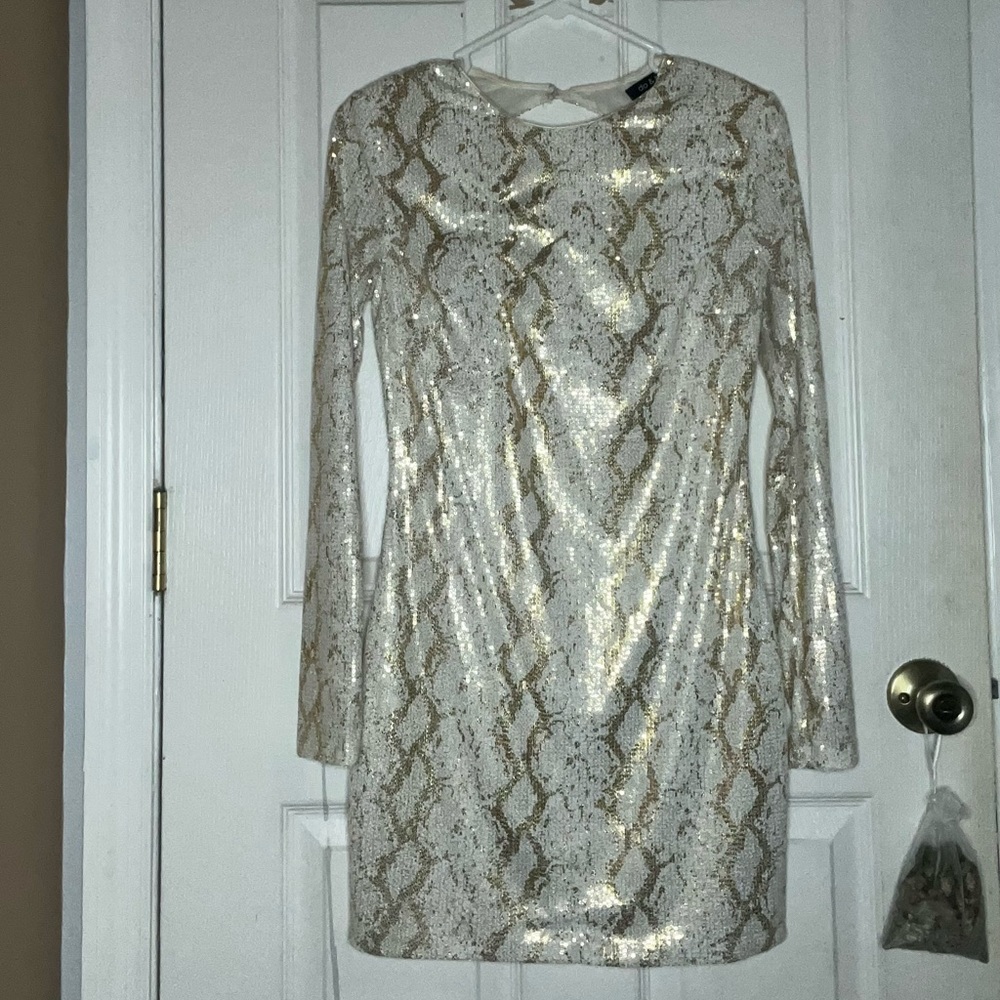White mini dress